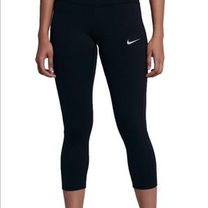 Nike cropped leggings